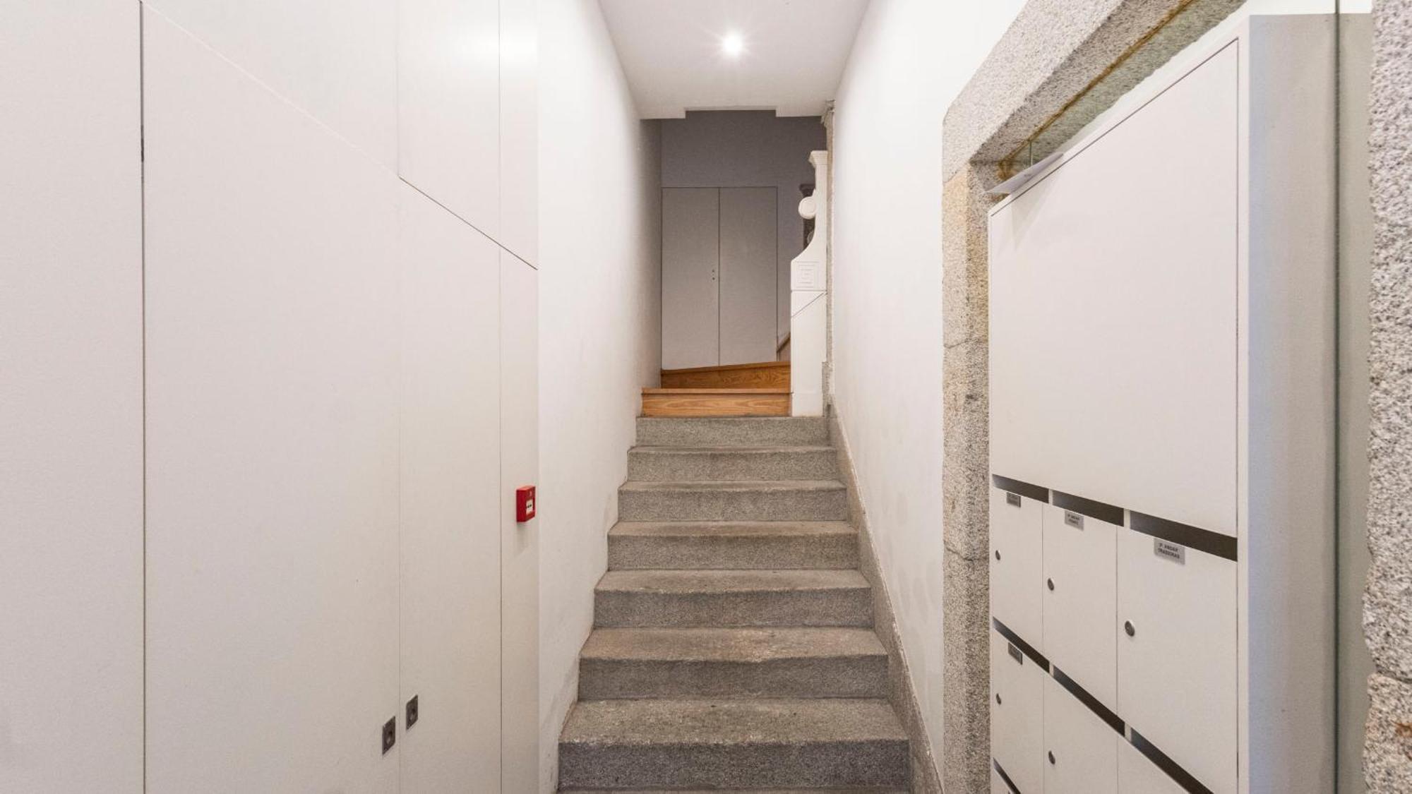 Lovelystay - Allderman Apartment - Almada 1º T OOporto Extérieur photo